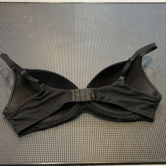 Victoria’s Secret No-Wire Bra 38C Black - Picture 5 of 6
